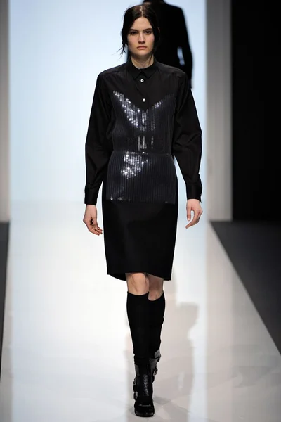 Look 38